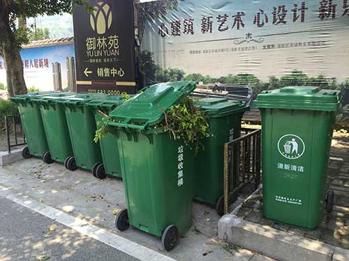 欣方圳塑料垃圾箱現(xiàn)身廣西柳州