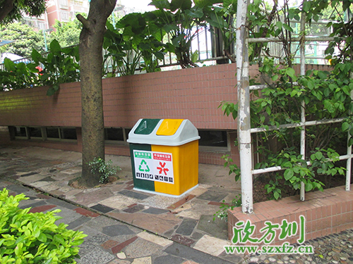 炎炎夏季,玻璃鋼垃圾桶為清遠(yuǎn)市街道帶來(lái)點(diǎn)點(diǎn)綠意