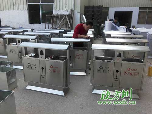 江西撫州如何選購好的不銹鋼分類垃圾桶？