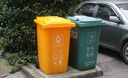 一個(gè)垃圾桶引發(fā)的血案!